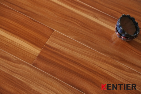 M90203-Best Quality But Warehouse Price Laminate Flooring at Kentier