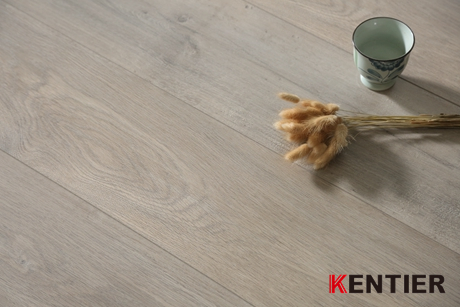 K36315-Light Color Laminate Flooring with Wax Seal